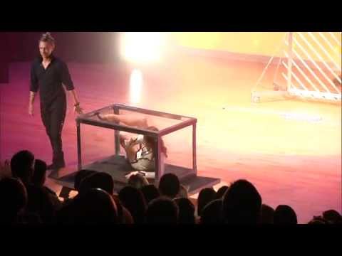 Illusionists Leon Etienne and Romy Low