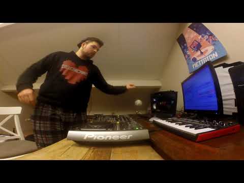 DELCHERRO - 6 YEARS OF SPACE INVADERZ MIX