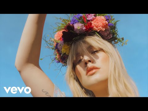 Lxandra - Swimming Pools (Official Video)