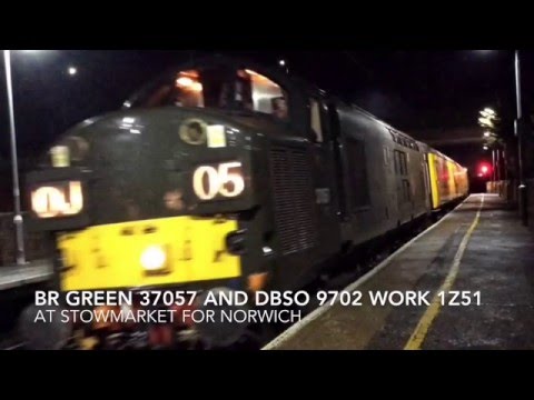 Colas Rail 37057 and 9702 work 1Z51 at Stowmarket