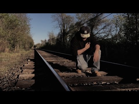 D1C3 (Feat. Tony Marsley) - Fly Away (Official Music Video)