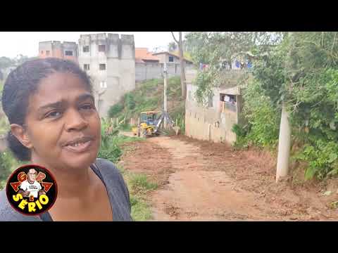 O AYRES NÃO FAZ NADA PARA O JUSTINOS E QUANDO FAZ É CAGADA DISSE : NEUSA MORADORA DO MORRO DO KIABO.