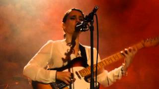 Anna Calvi - The Devil (HD) - Islington Assembly Hall - 08.10.13