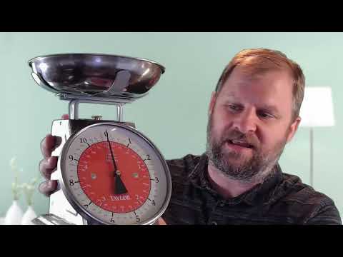 Review of Taylor Mechanical Kitchen Weighing Food Scale Weighs up to 11lbs, Measures in Grams Ounces