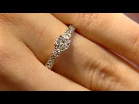 TR1061 Vintage style engagement ring