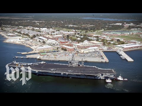ペンサコーラ海軍基地での銃撃事件では、銃撃犯が死亡し、他の3人が死亡した。 (Shooting at Pensacola Naval base leaves gunman, three others dead)