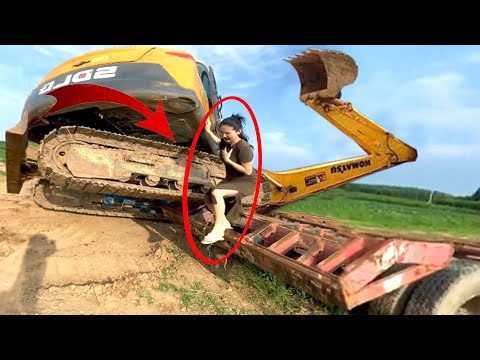 10 Dangerous Idiots Excavator, Truck, Ship & Crane Fails Compilation !!!