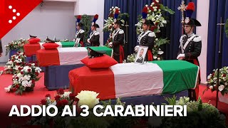 Commozione alla camera ardente dei tre carabinieri morti nell'esplosione di Castel d'Azzano