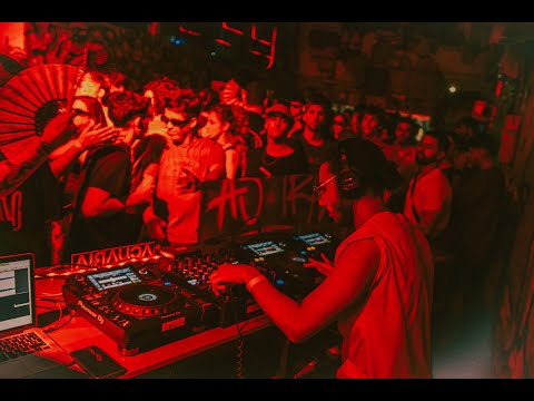 Sebastian Sellares @ Acuaria, Chilli Street Foods 01/02/25