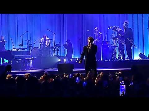 Tom Odell - Don't Let Me Go - live @ Lanxess Arena Cologne - 01.11.2025