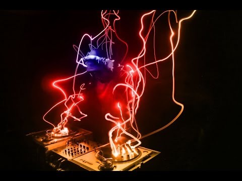 Mc Tony Gee // Mc Hopey // DJ Dom Jay // Quick Bedroom Set