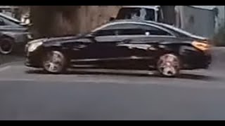 板橋 黑色雙門賓士請各位留意