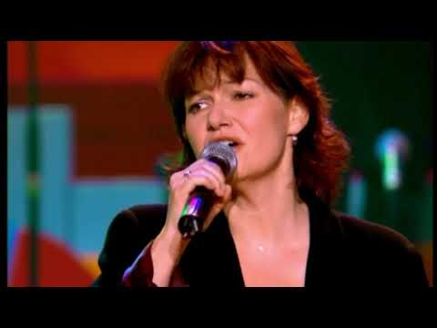 Maurane, Patricia Kaas et Patrick Fiori - Ca commence comme un rêve d'enfant  (2003)
