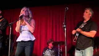 Rhonda Vincent - Drivin&#39; Nails In My Coffin