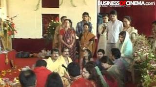 Aishawarya Rai Bachchan Abhishek Bachchan And Jaya Bachchan with Durga Pooja