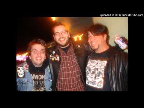 Caffiends-Charlie Drives To Nobbys (Live)