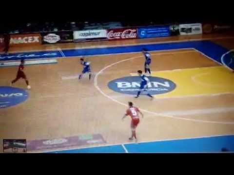 Golazo de Grello en la J30