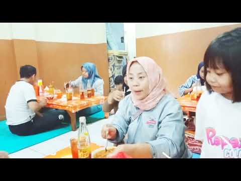 Keluarga Baba H.Saabah Makan Bakso & Mie Ayam Mas Bagong Pangkalan Jati Sabtu 29 April 2023😃😁🤓😎😍👍🇲🇨❤