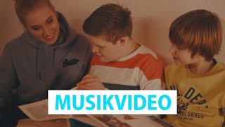 Musik-Video-Miniaturansicht zu Dann bist es du Songtext von Luna Klee