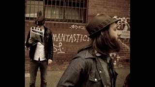 The Black Keys- Rubber Factory- Aeroplane Blues (11)