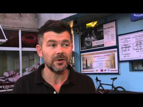 Jacek Braciak chwali nową komedię "DWÓJKA BEZ STERNIKA"