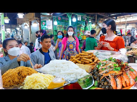 The Busiest & Most Famous Place for Snacks, Breakfast, Lunch @BKK Market - Street Food Cambodia