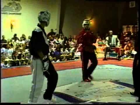 Preston Clements vs Thomas Wright 1996 Bluegrass Nationals Karate Tournament