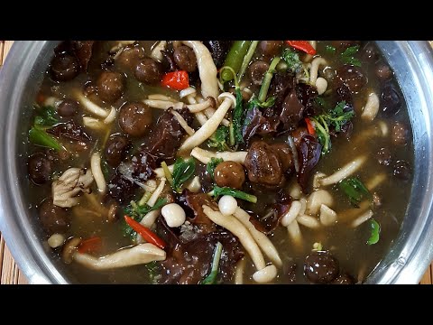 Quarantine Food Ep.6 | How To: Simple Lao Mix Mushroom Soup | Geang Hed