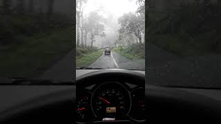 Download lagu story wa di dalam mobil waktu hujan mp3
