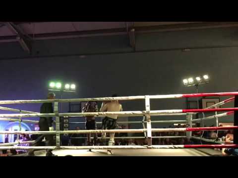 Connor Walsh (Suggys Gym) v Kane Birring (4th Dimension) K1 Bout, Magnus 01-10-16 Round 2