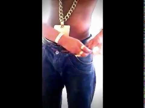 MC ADR - PART JAMES BLUE  NEGO BLUE DEIXA EU PASSAR CLIP OFFCIAL EM HD G A L A X 2013