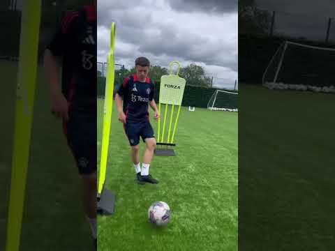 Les Héritiers du Ballon : Cinq Fils deFootballeurs Prometteurs #youtubeshorts #football