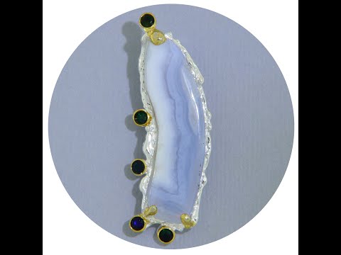 Pandantiv Argint 925 Accente Aurite Calcedonie Opal Negru Naturale - Mister si Eleganta