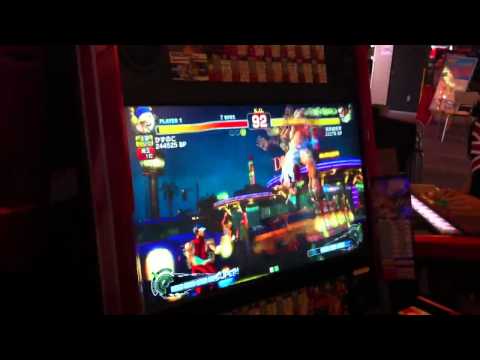 SF4 LEGENDS MONEY MATCH: KAZUNOKO (YUN) vs NAMAMESO (HONDA) 3