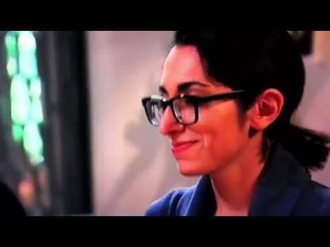 Usher takes Michelle Chamuel to brunch - Top 3