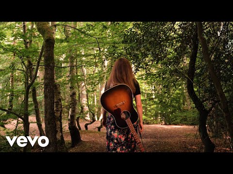 Kate Ellis - Wonderland (Official Video)