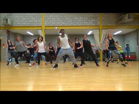 Zumba® with Iho - Mami lo tiene ( Megamix 64)
