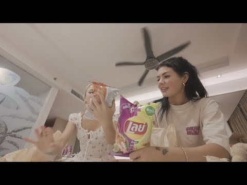 Taste testing random snacks from 7/11 Thailand 