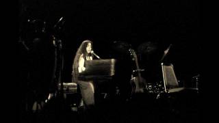 Laura Nyro - He´s a Runner (live at Fillmore East 1970)