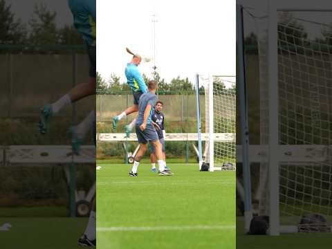 Erling Haaland's INSANE LEAP to score header in Man City training 😱 #shorts