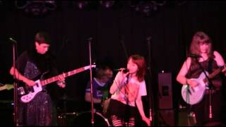 While You&#39;re Twisting I&#39;m Still Breathing - The Gits