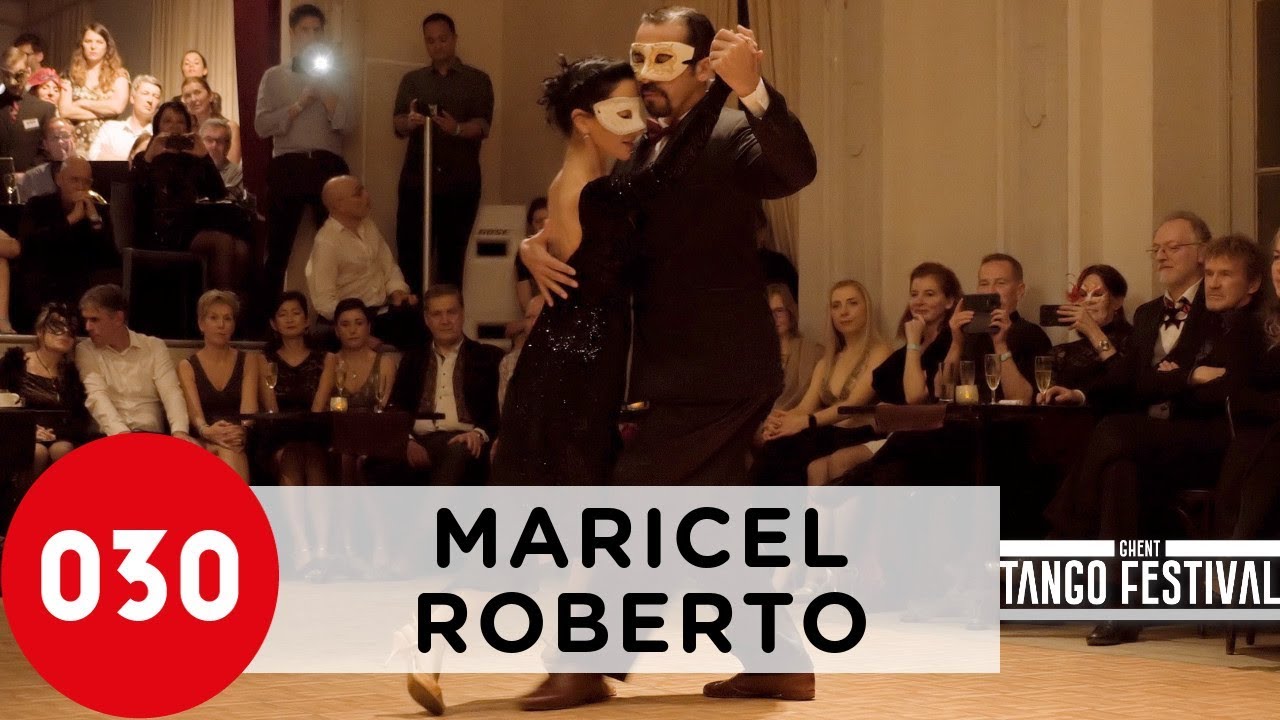 Maricel Gomez and Roberto Leiva – Esta noche de luna
