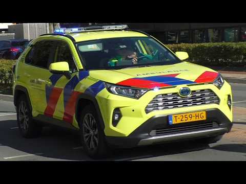 Verschillende Ambulances uit Gelderland-Midden met spoed naar het Radboud UMC in Nijmegen