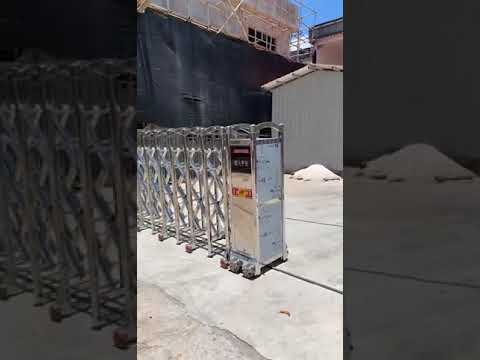 Retractable Collapsible Gate