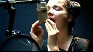 Björk - Oceania Live In Studio (WideScreen)