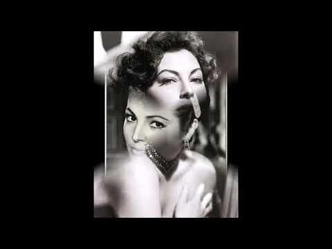 CHARLES AZNAVOUR   CON TU SONREIR ETERNO EN TUS LABIOS