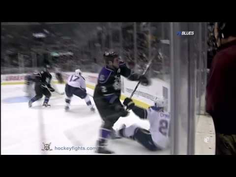 B.J. Crombeen vs Matt Greene Jan 9, 2010 - Blues feed