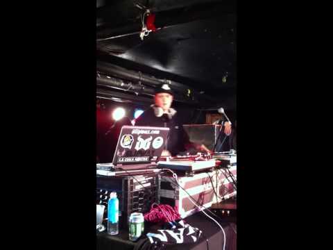 DJ Slipwax killing the tables