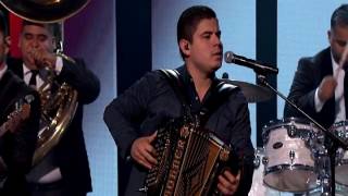 ALFREDO OLIVAS "Y Por Lo Pronto" y "Todo Y Nada" en Premios De La Radio 2016