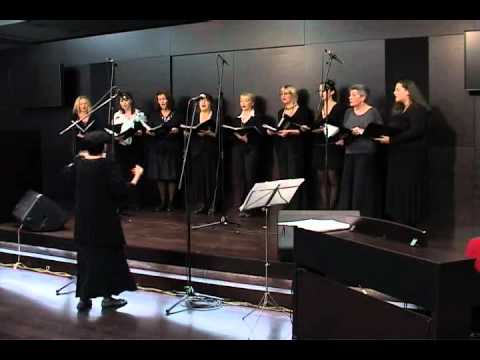 Hor Vračarski Solisti - Majka Maru Preko Mora Zvala.wmv